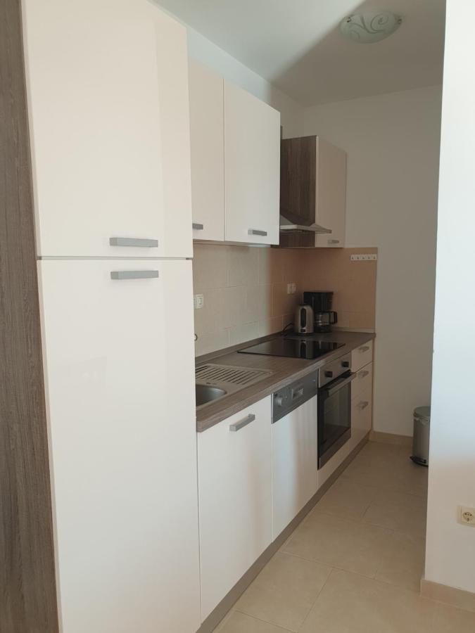 Apartmani I Sobe Jusic Rab Town Zewnętrze zdjęcie