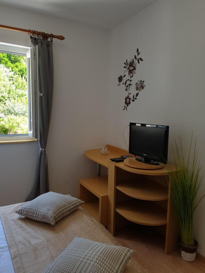 Apartmani I Sobe Jusic Rab Town Zewnętrze zdjęcie