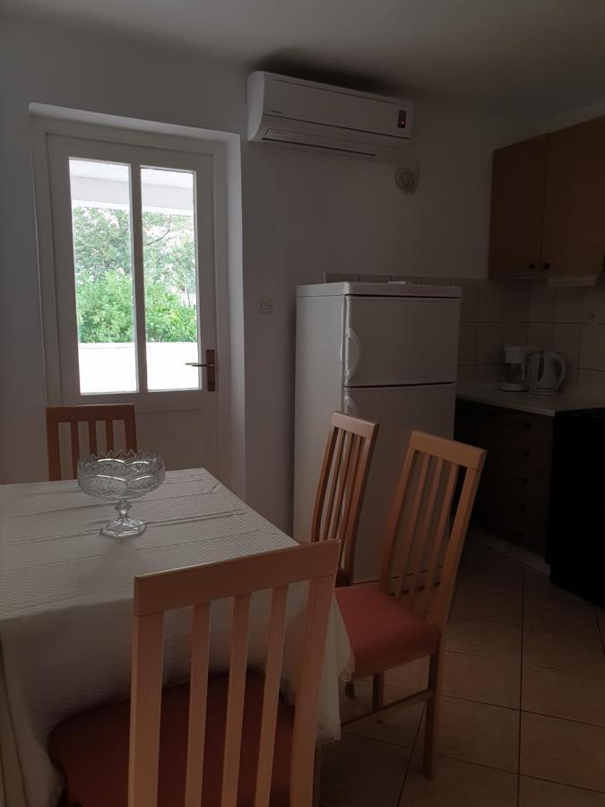 Apartmani I Sobe Jusic Rab Town Zewnętrze zdjęcie