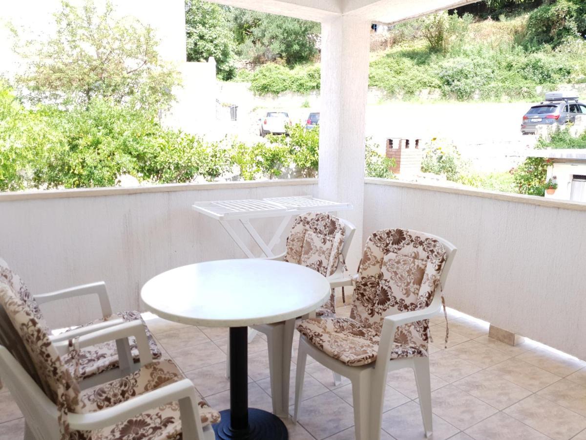 Apartmani I Sobe Jusic Rab Town Zewnętrze zdjęcie