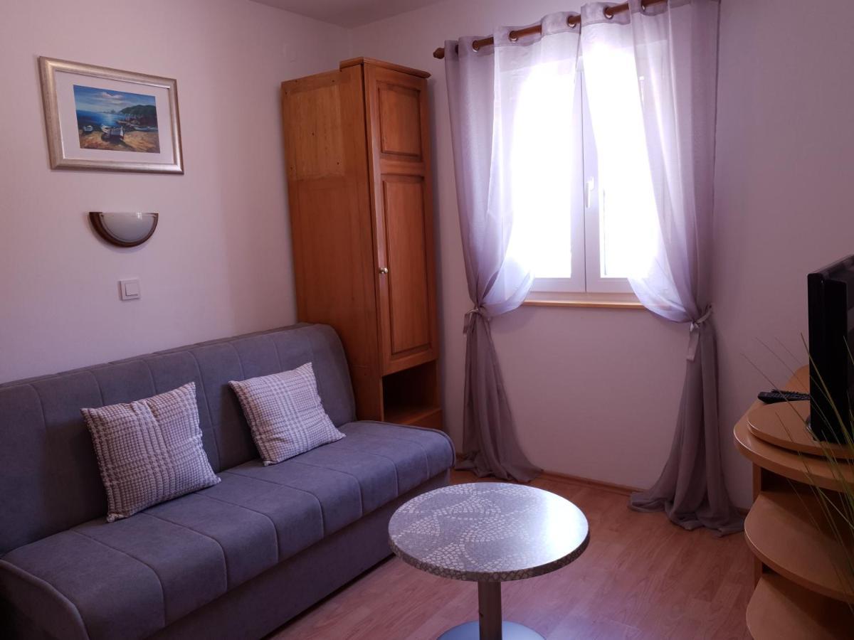 Apartmani I Sobe Jusic Rab Town Zewnętrze zdjęcie