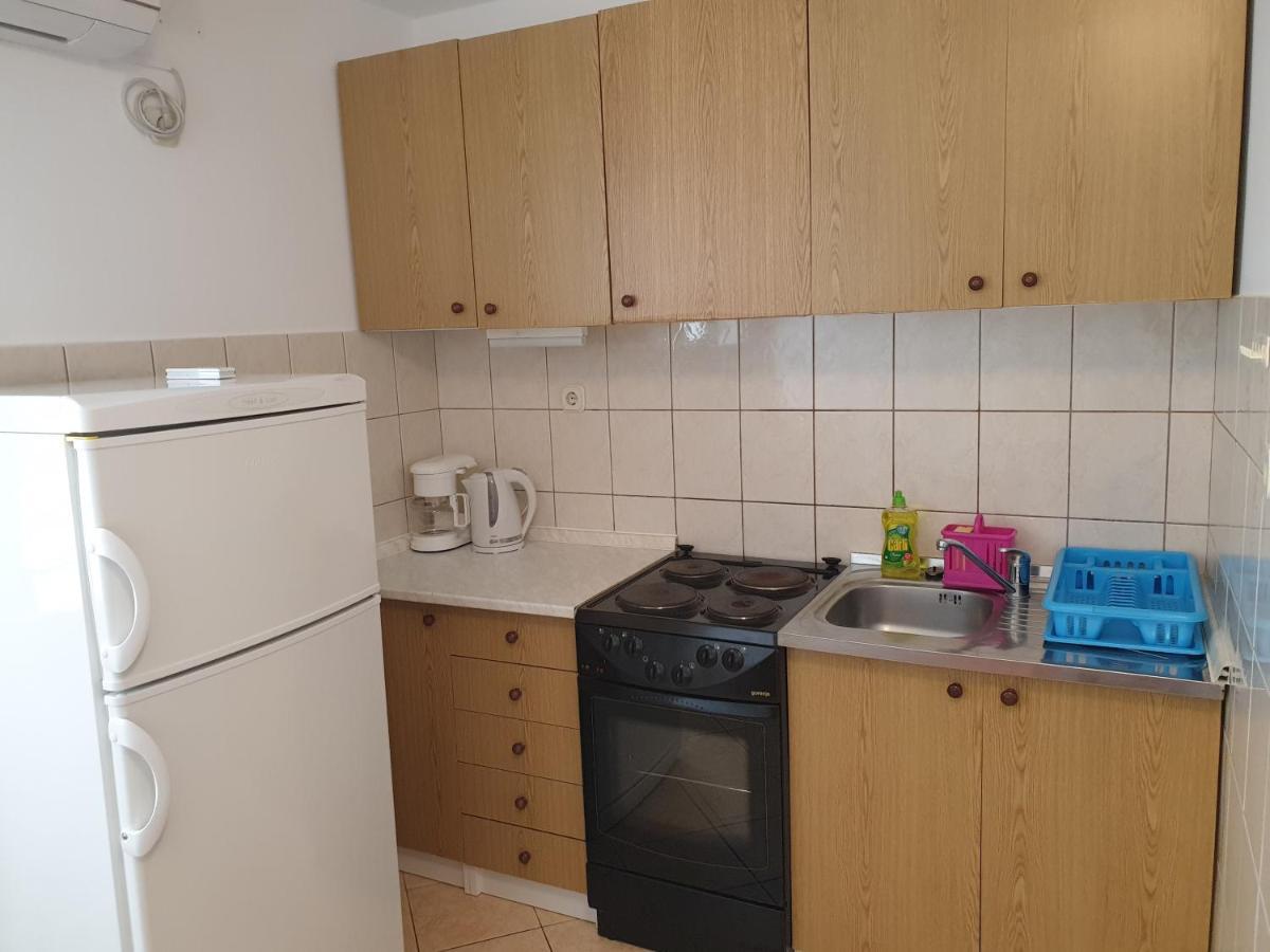 Apartmani I Sobe Jusic Rab Town Zewnętrze zdjęcie
